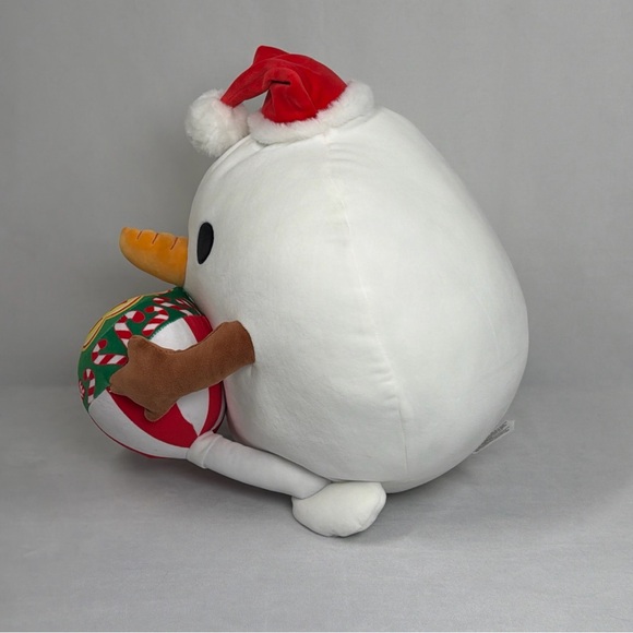 Zuru Snackles Christmas 12" Snowman Plush with Candy Cane - Picture 4 of 9